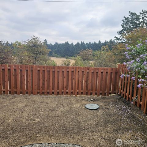 9527 Bowthorpe Street SE, Olympia, WA 98513