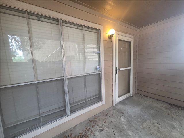 1505 Ward Road C121, Baytown, TX 77520