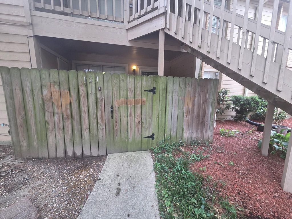 1505 Ward Road C121, Baytown, TX 77520
