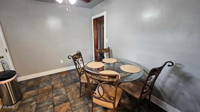 116 Barker Avenue, Wise, VA 24293