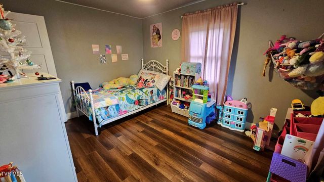 116 Barker Avenue, Wise, VA 24293