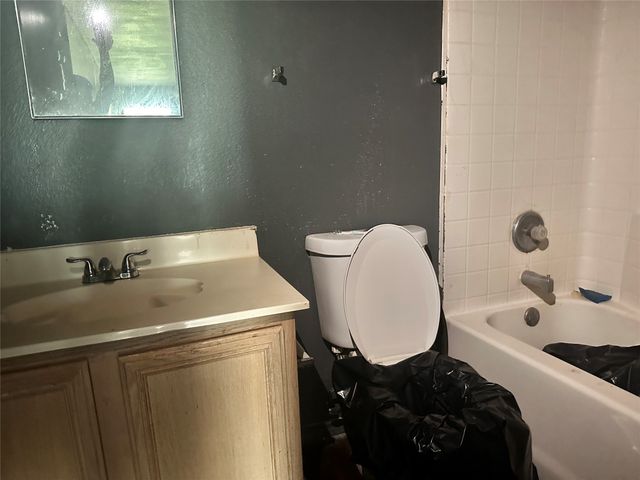 105 Hideaway Circle, Mesquite, TX 75149