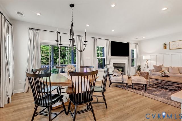 9543 Halifax Green Dr, Mechanicsville, VA 23116