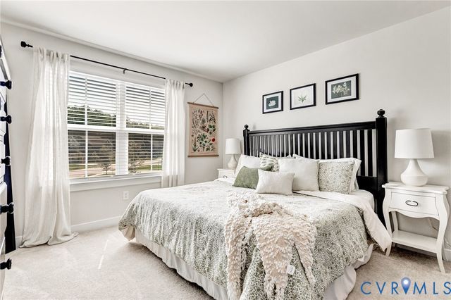 9543 Halifax Green Dr, Mechanicsville, VA 23116