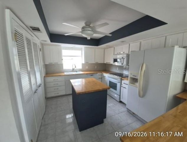 17603 1ST STREET E, St Petersburg, FL 33708