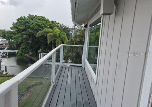 17603 1ST STREET E, St Petersburg, FL 33708