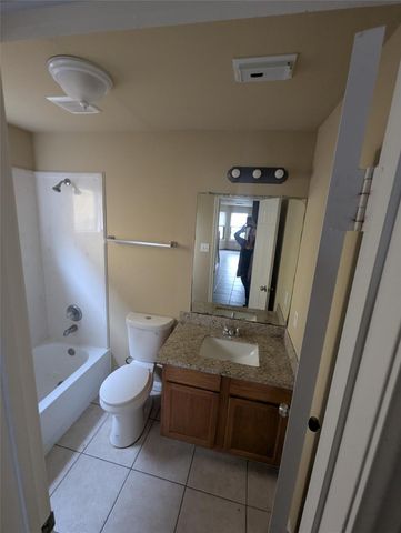 3006 La Estancia Lane, Houston, TX 77093