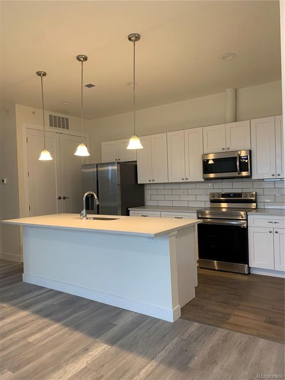 7791 W MISSISSIPPI Avenue 1, Lakewood, CO 80226
