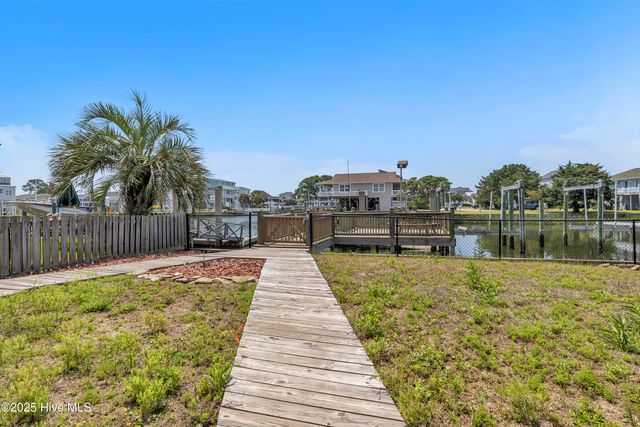 161 High Point Street, Holden Beach, NC 28462