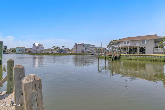 161 High Point Street, Holden Beach, NC 28462