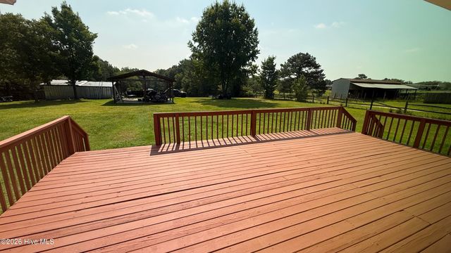 210 West Road, Angier, NC 27501