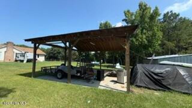210 West Road, Angier, NC 27501