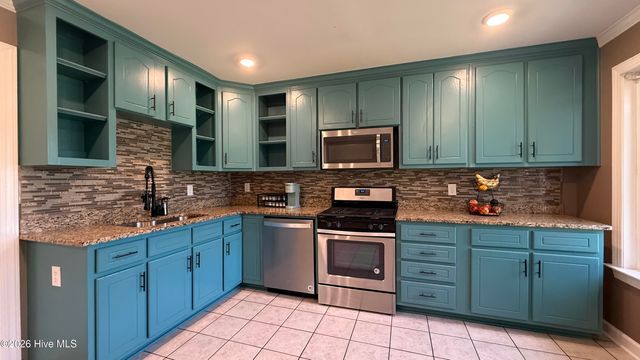 210 West Road, Angier, NC 27501