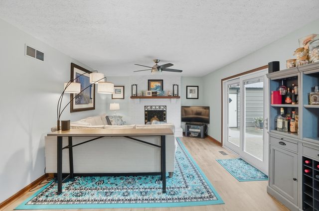 1316 Ashford Drive, Florence, KY 41042