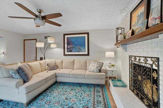 1316 Ashford Drive, Florence, KY 41042