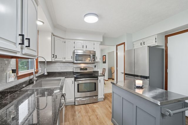 1316 Ashford Drive, Florence, KY 41042