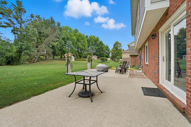 1316 Ashford Drive, Florence, KY 41042