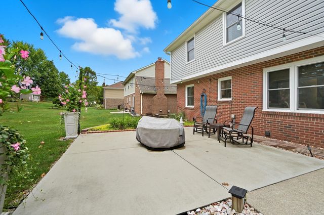 1316 Ashford Drive, Florence, KY 41042