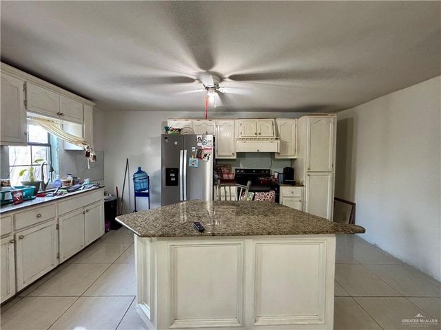 209 Rafael Street, Sullivan City, TX 78595