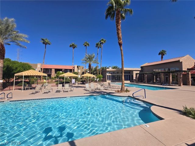 5020 Indian River Drive 430, Las Vegas, NV 89103