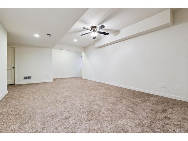 9467 E 52nd Ave, Denver, CO 80238