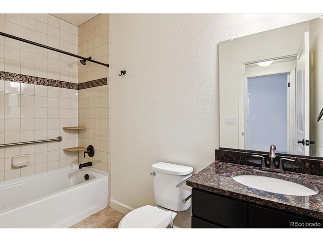 9467 E 52nd Ave, Denver, CO 80238