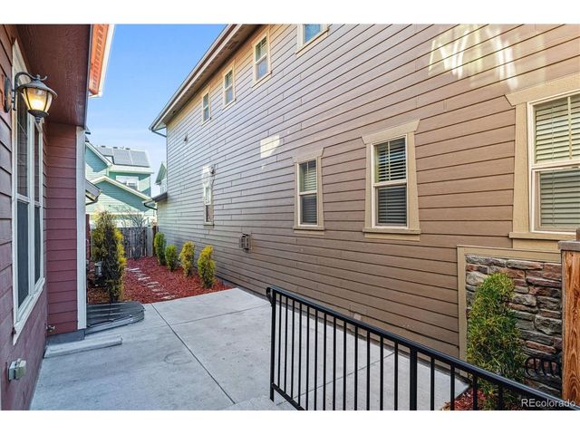 9467 E 52nd Ave, Denver, CO 80238