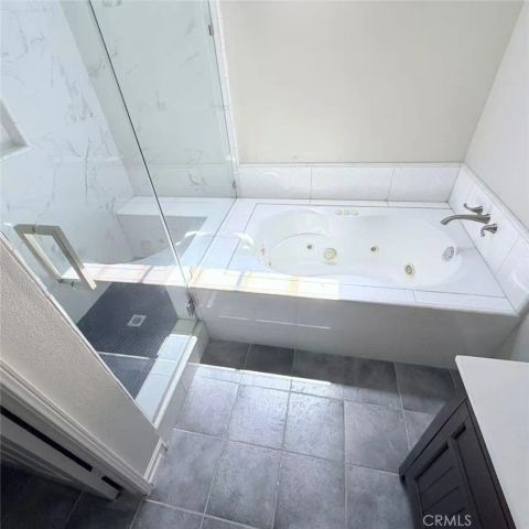 21 Presidio, Irvine, CA 92614