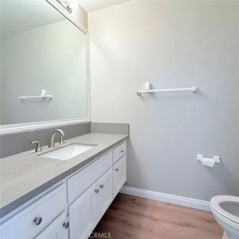 21 Presidio, Irvine, CA 92614