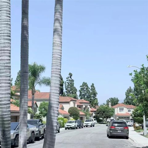 21 Presidio, Irvine, CA 92614