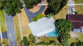 101 SW 53rd Avenue, Plantation, FL 33317