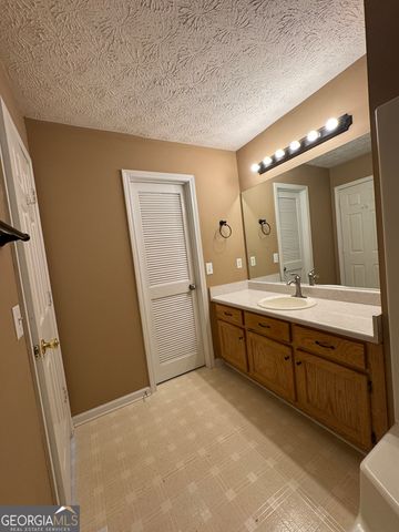523 Cherokee Overlook Court, Canton, GA 30115