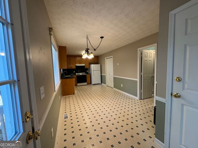 523 Cherokee Overlook Court, Canton, GA 30115