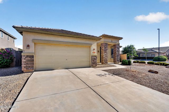 2925 E ANDRE Avenue, Gilbert, AZ 85298
