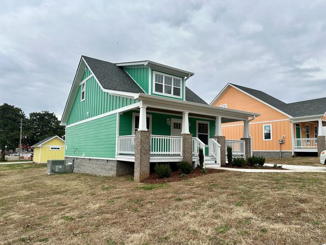 99 N Shephard St, Winchester, TN 37398