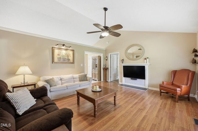 409 Brown Circle, Rolesville, NC 27571