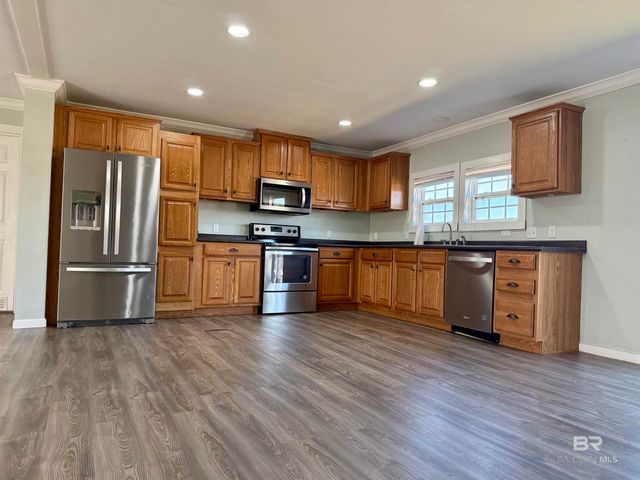 1064 Old Fannie Road, Flomaton, AL 36441