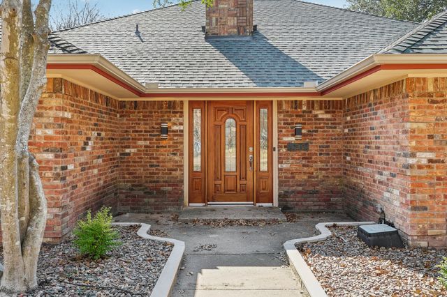 139 PALMER Circle, Lancaster, TX 75146
