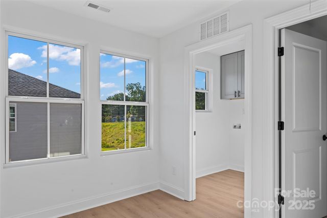 3300 New Life Lane 22, Kannapolis, NC 28083