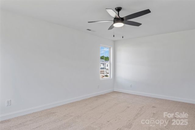 3300 New Life Lane 22, Kannapolis, NC 28083