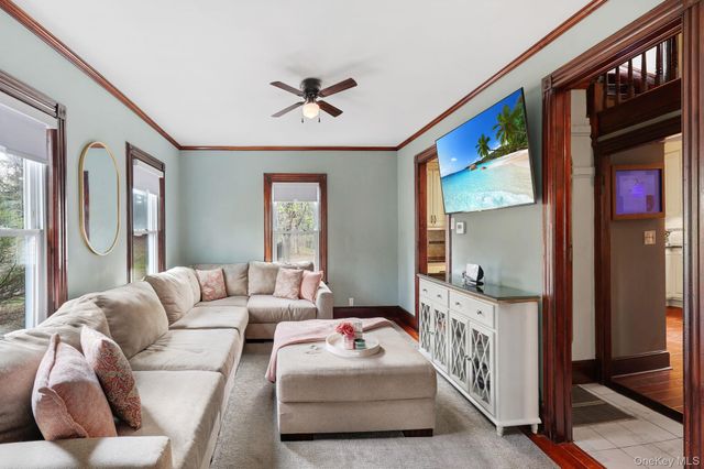 832 Bloomingburg Road, Bloomingburg, NY 12721