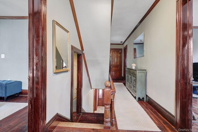 832 Bloomingburg Road, Bloomingburg, NY 12721