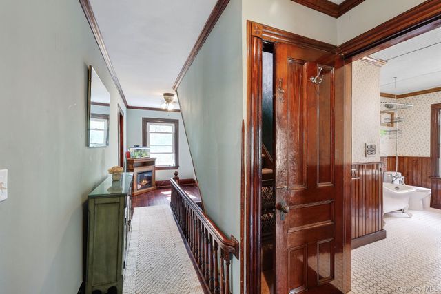 832 Bloomingburg Road, Bloomingburg, NY 12721