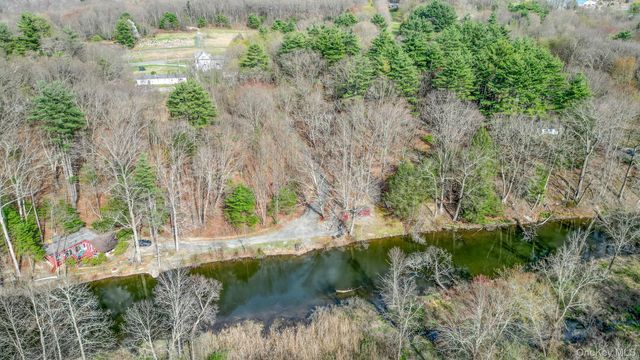 832 Bloomingburg Road, Bloomingburg, NY 12721
