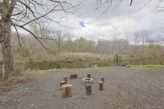 832 Bloomingburg Road, Bloomingburg, NY 12721