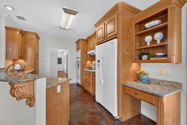 212 Norris Landing Boulevard, Shreveport, LA 71106
