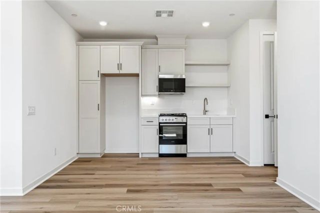 30006 Chestnut, Castaic, CA 91384