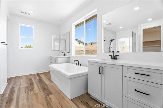 30006 Chestnut, Castaic, CA 91384