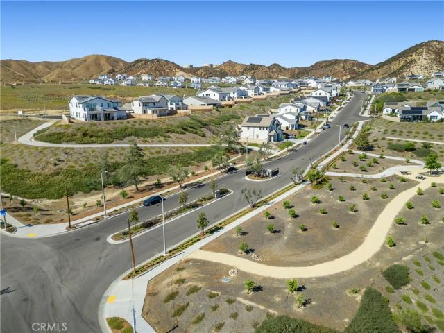 30006 Chestnut, Castaic, CA 91384