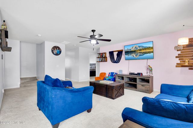 206 Landover Drive, Richlands, NC 28574